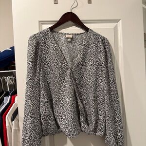 A New Day Black & White Print Wrap Blouse | Long Sleeve | Size S